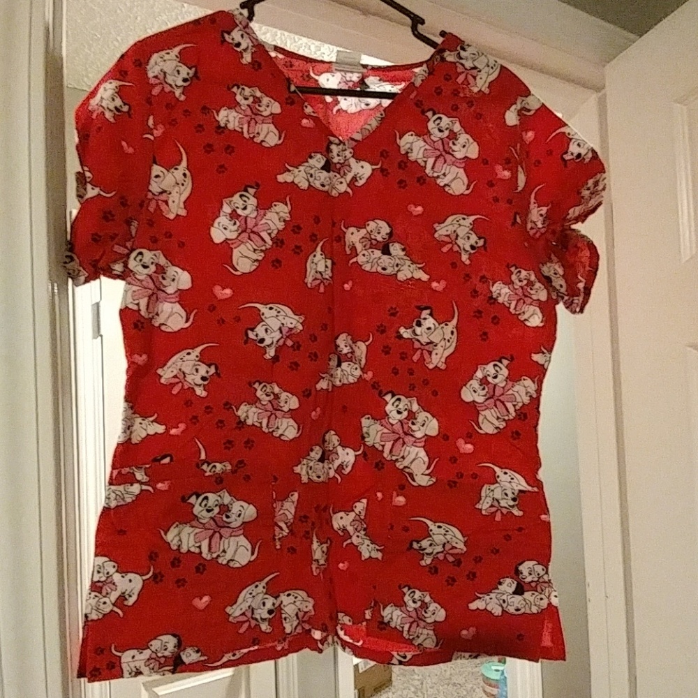 Dalmation scrub top